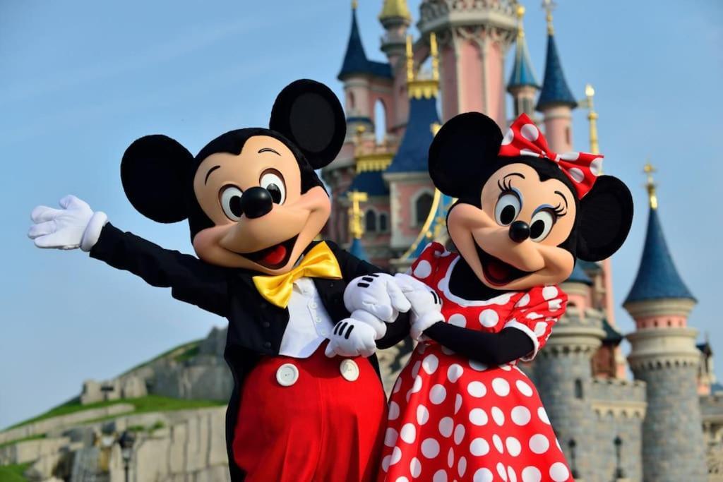 L'Olivier Centre Ville Parking Disneyland 4 Personnes Et 1 Bebe Bailly-Romainvilliers Esterno foto