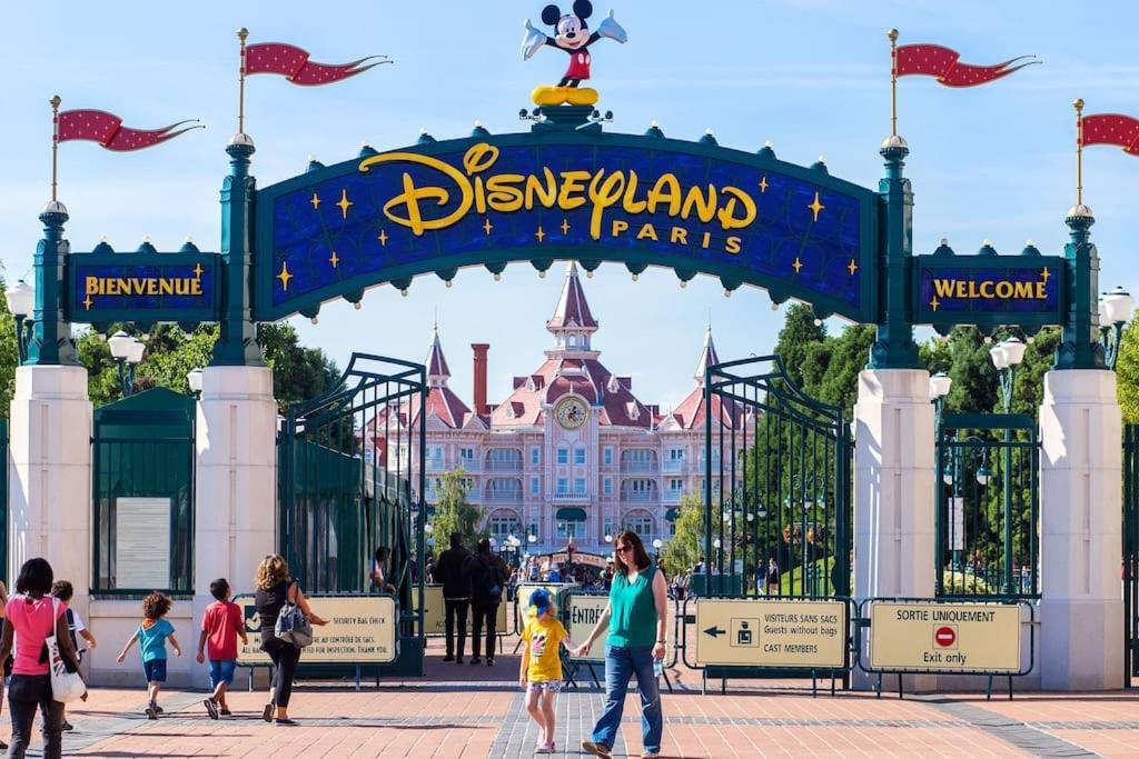 L'Olivier Centre Ville Parking Disneyland 4 Personnes Et 1 Bebe Bailly-Romainvilliers Esterno foto